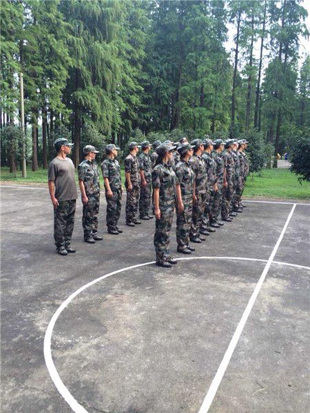 http://mba.znufe.edu.cn/Upload/HtmlEditor/904176965_%E5%89%AF%E6%9C%AC.jpg
