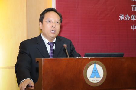 http://mba.znufe.edu.cn/Upload/HtmlEditor/DSC_4039.JPG