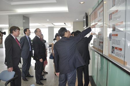 http://mba.znufe.edu.cn/Upload/HtmlEditor/1%20159_副本.jpg