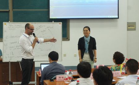 http://mba.znufe.edu.cn/Upload/HtmlEditor/DSC06981.JPG